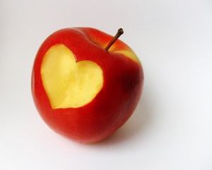 حتى هي.. يمكن أن تعشق حتى هي.. يمكن أن تعشق